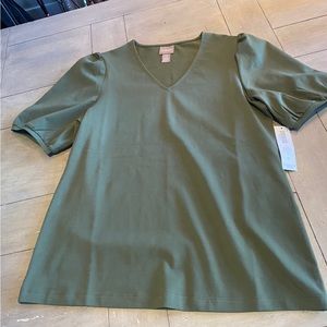 Ladies top.  New with tags